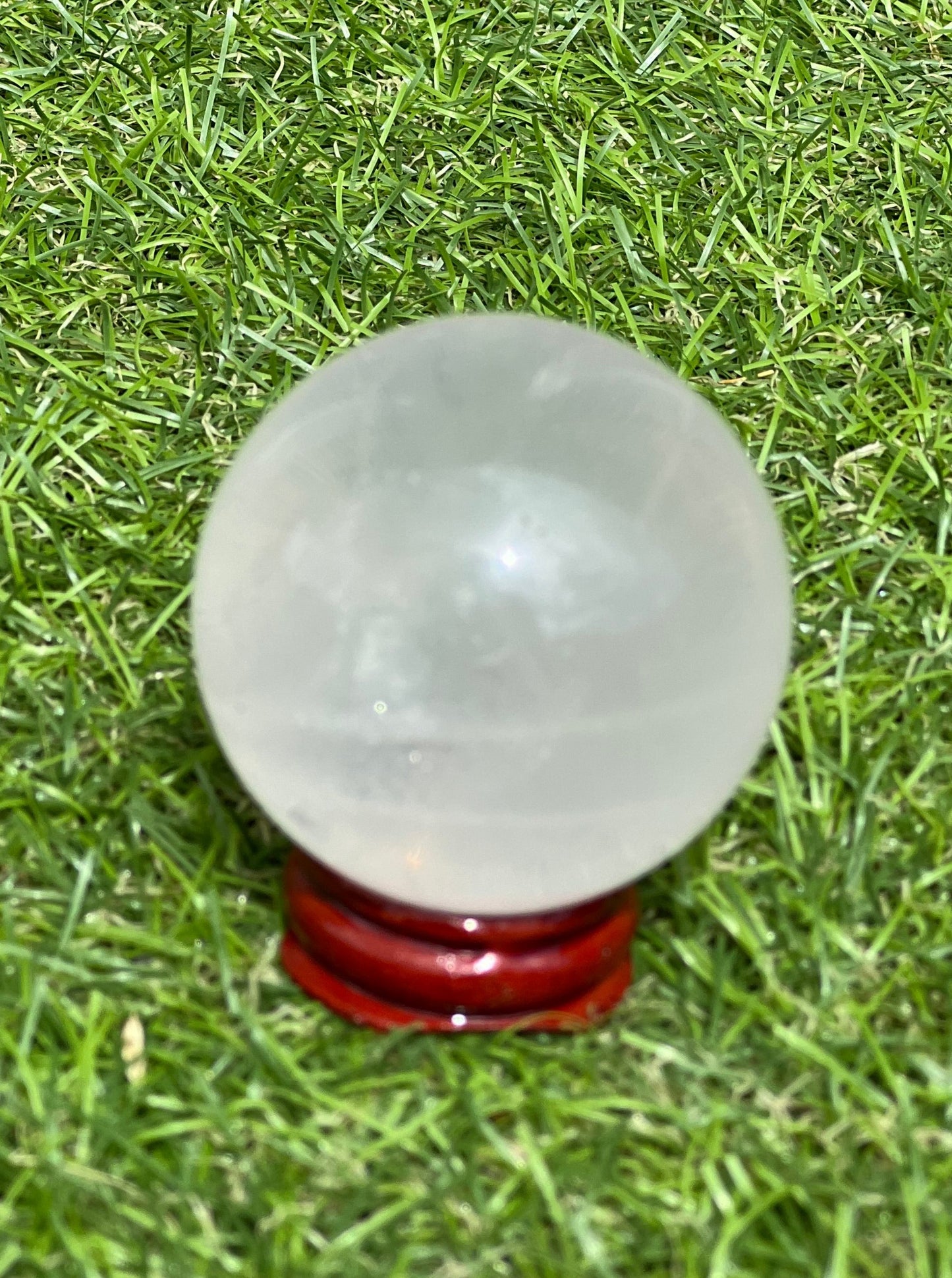 CLEAR QUARTZ SPHERE