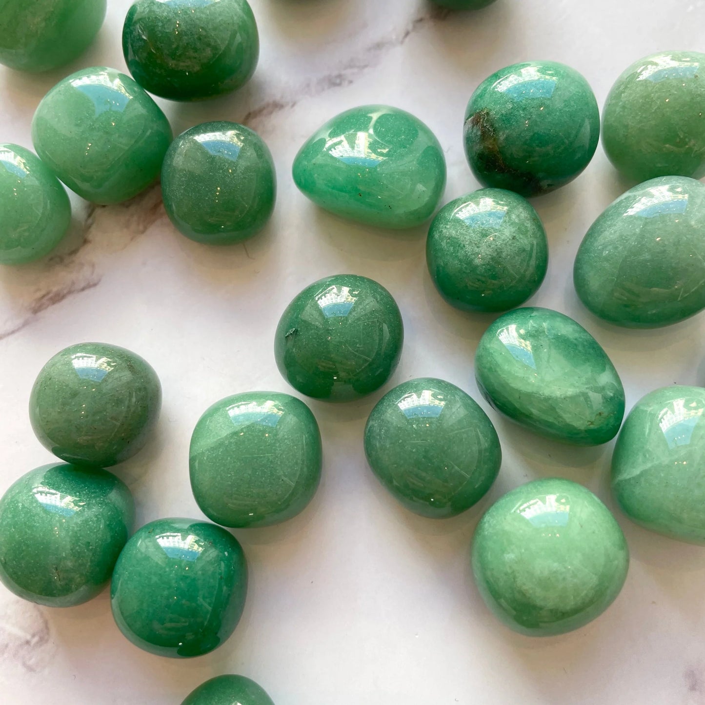 GREEN AVENTURINE TUMBLE