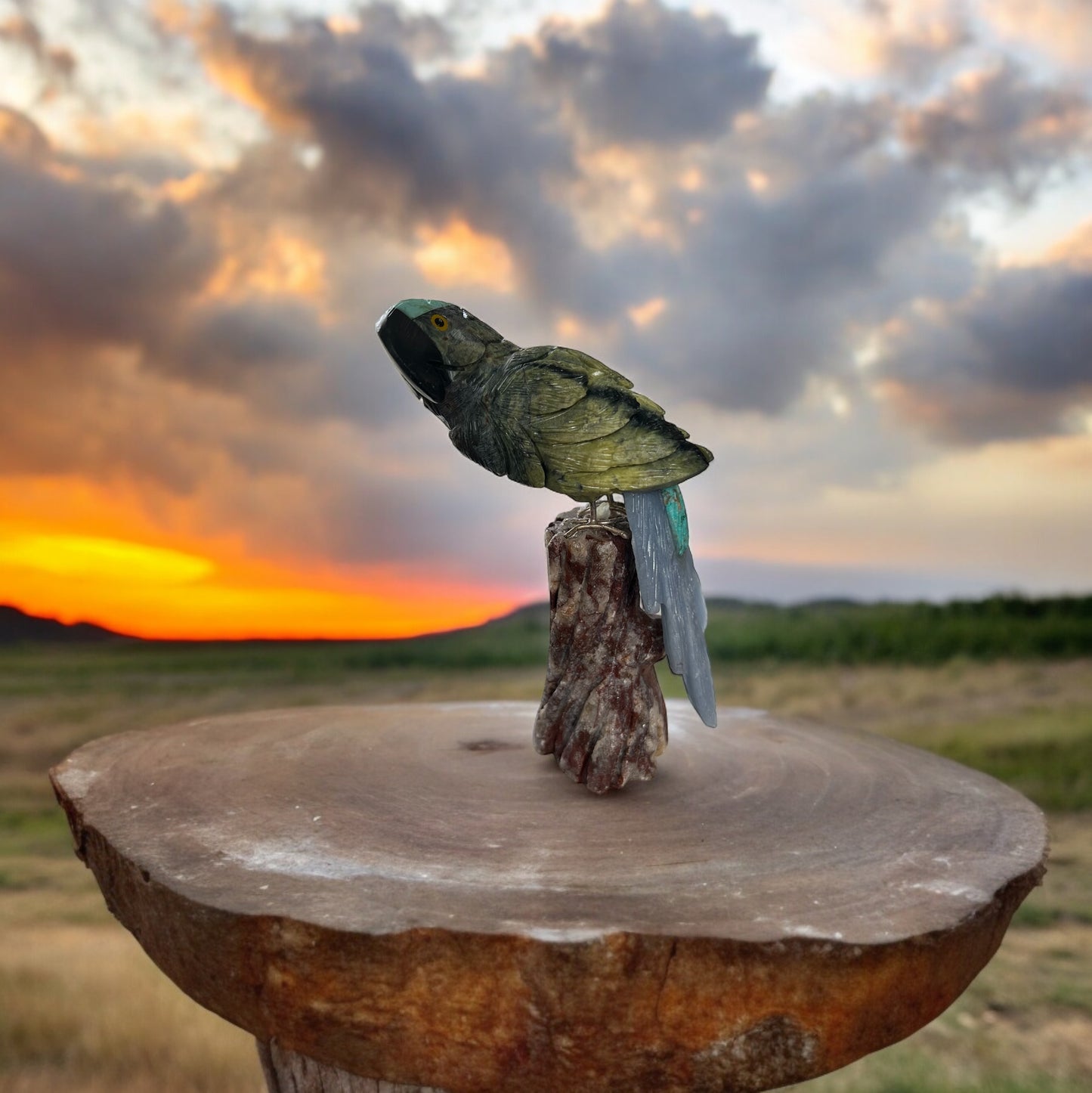 GREEN JADE AND ANGELITE PARROT