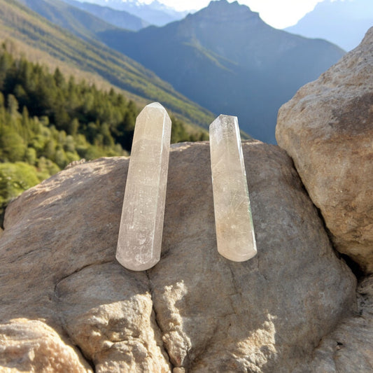 RUTILATED QUARTZ WAND